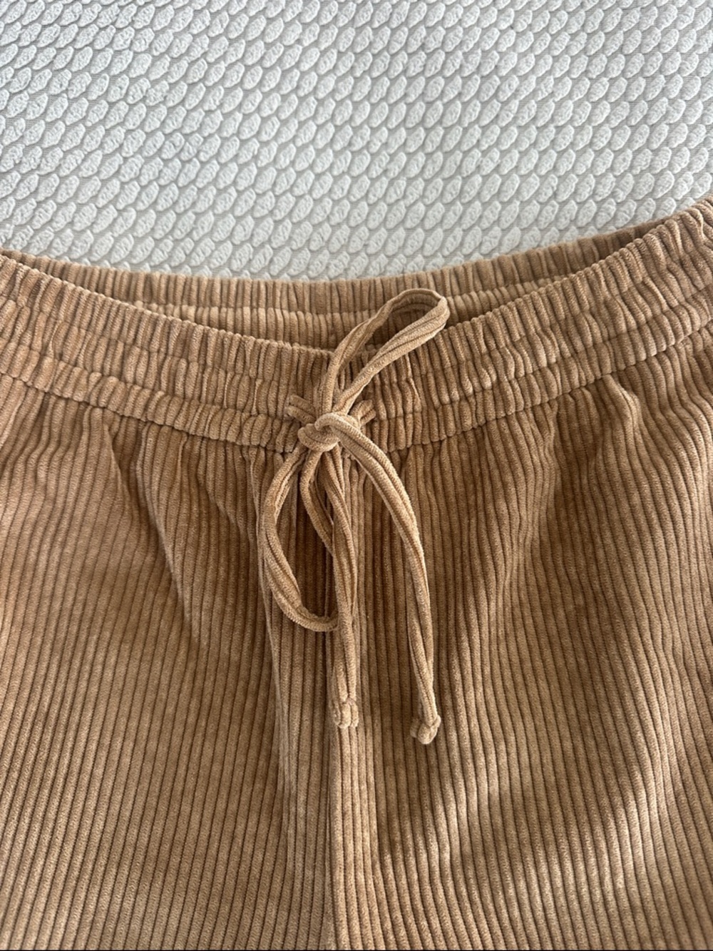 Like new Gap Corduroy Drawstring Waist Pants - Camel - Picture 2 of 6